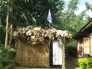 5-beith-shalom-l-david-haokip-family-outside